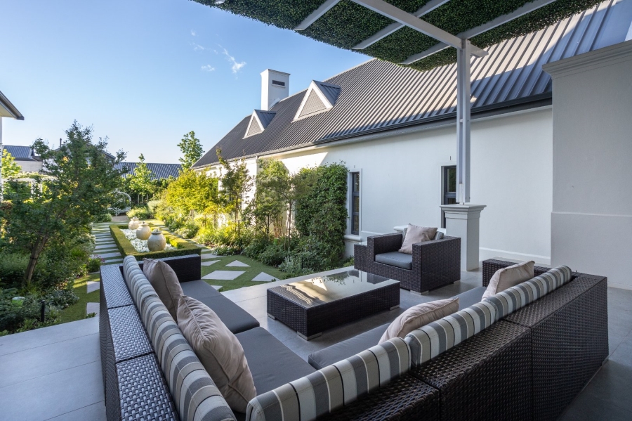 7 Bedroom Property for Sale in Val De Vie Estate Western Cape